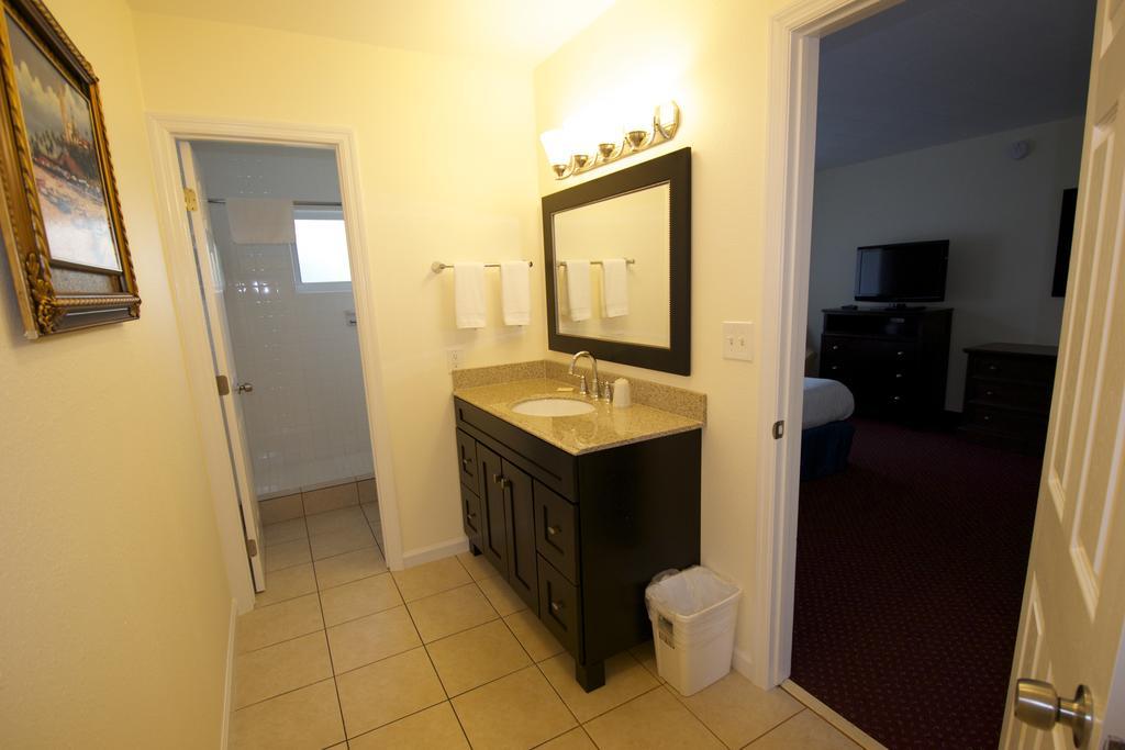 Surf Side Resort Pompano Beach Exteriör bild